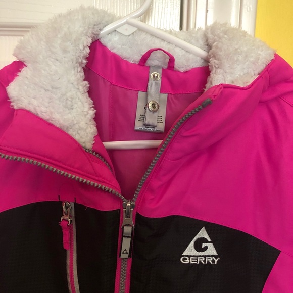 Gerry Weber Other - Pink & black hooded Gerry ski jacket size M 10-12